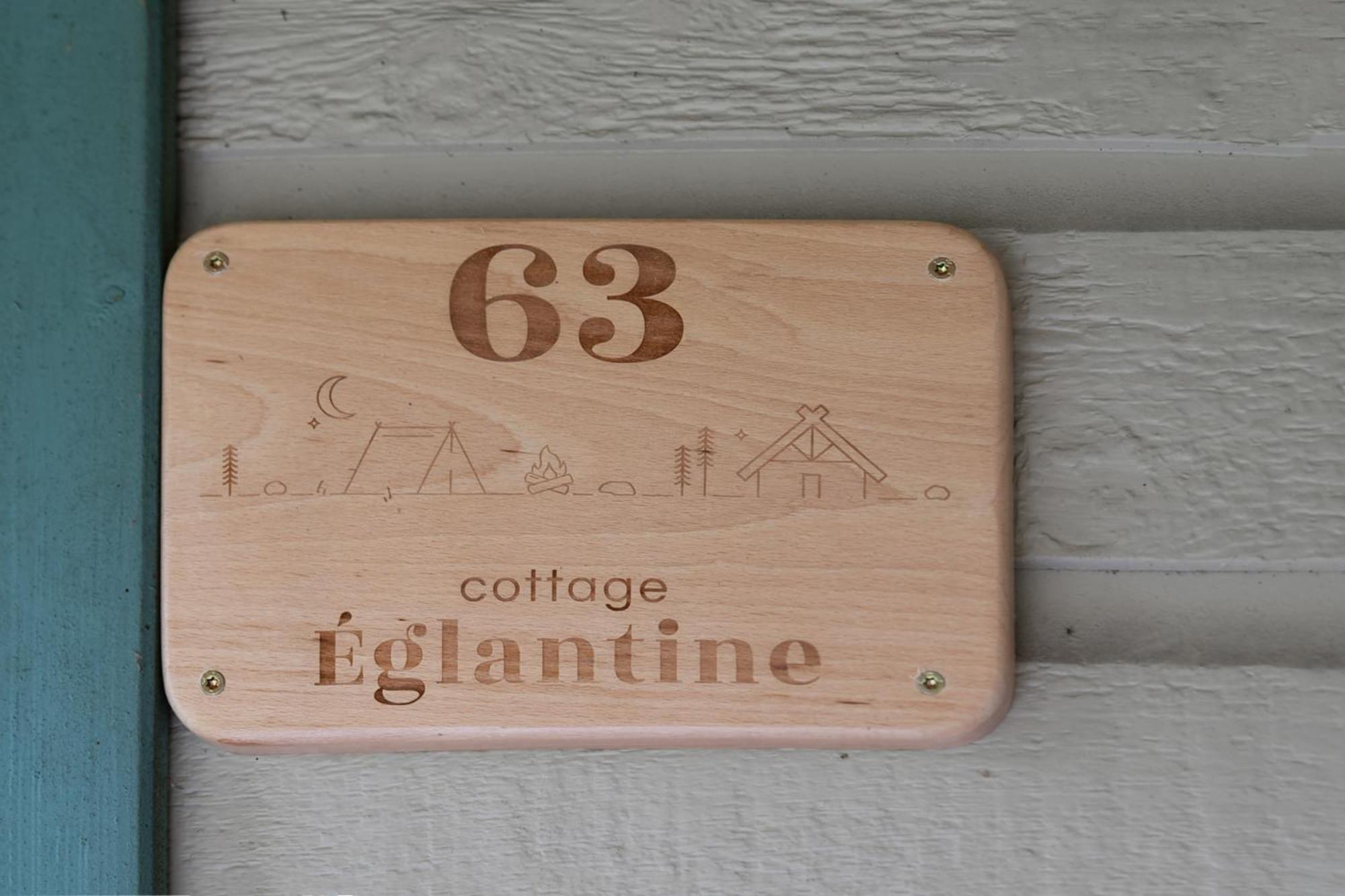 Camping Le Mont Libre - Cottage & Espace Nature - Gannat Exterior photo